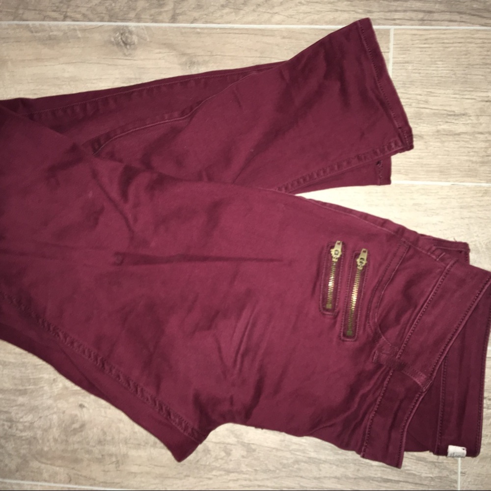 Hollister pants